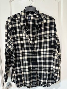 Gap Button Down shirt